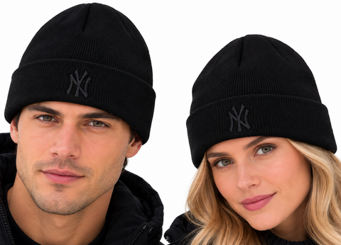 New York Yankees New Era Black Beanie MLB Essential Cuff Knit Hat