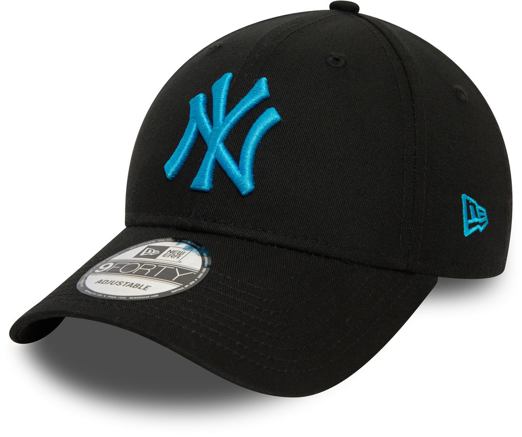 New York Yankees New Era 9Forty League Essential Black Baseball Cap