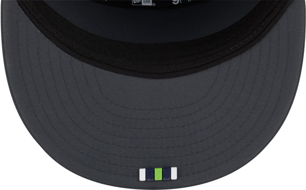 Seattle Seahawks New Era 9Fifty SP NFL Sideline 2025 Cold Weather Snapback Cap