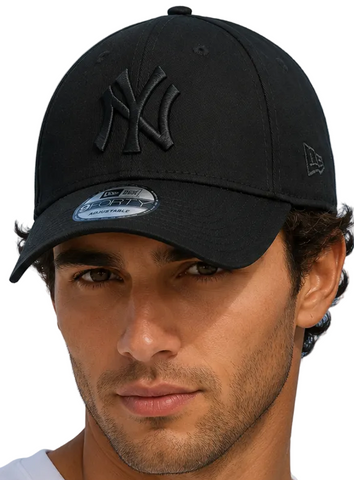 New York Yankees New Era 9Forty League Basic All Black Baseball Cap - pumpheadgear, baseball caps