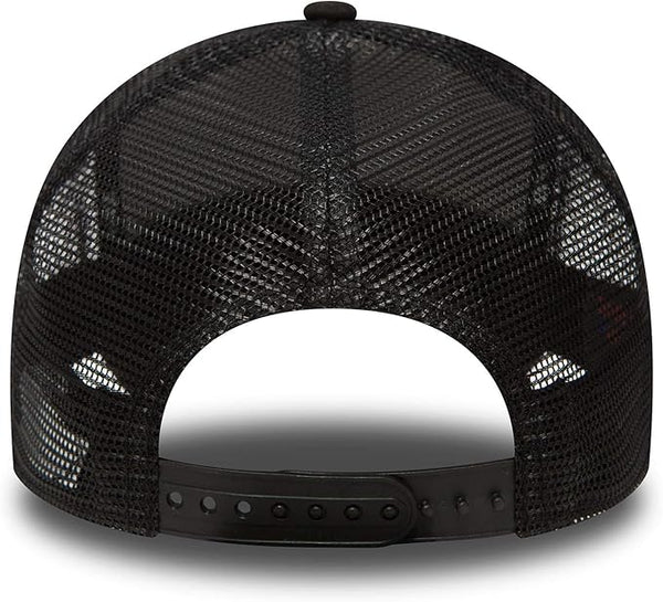 New York Yankees Kids New Era All Black Clean Trucker Cap (Age 4 - 12 Years)
