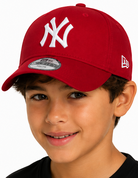 New York Yankees New Era 9Forty Kids Scarlet Baseball Cap (Age 4 - 12 Years)