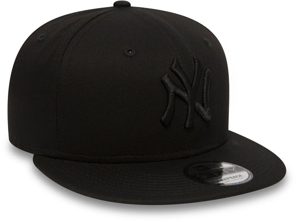 New York Yankees New Era 9Fifty MLB Team All Black Snapback Baseball Cap