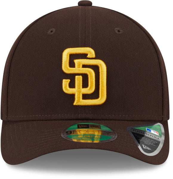 Front view of San Diego Padres New Era 9FORTY baseball cap with official MLB embroidered team logo, classic Padres fan headwear